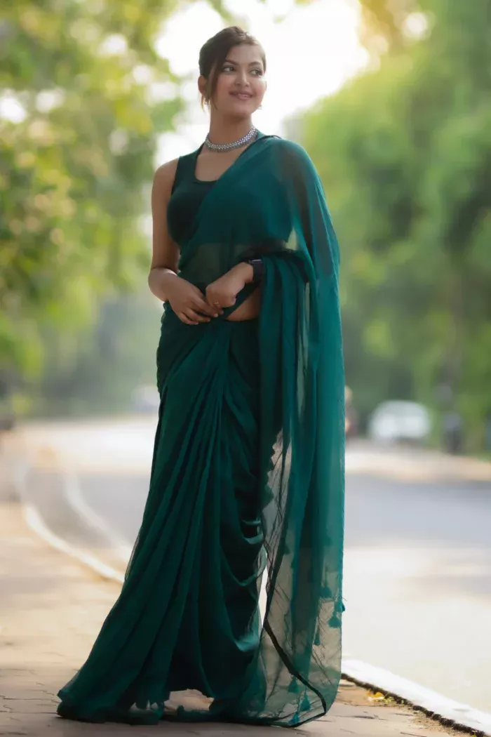 Dark Green Handloom Linen Saree